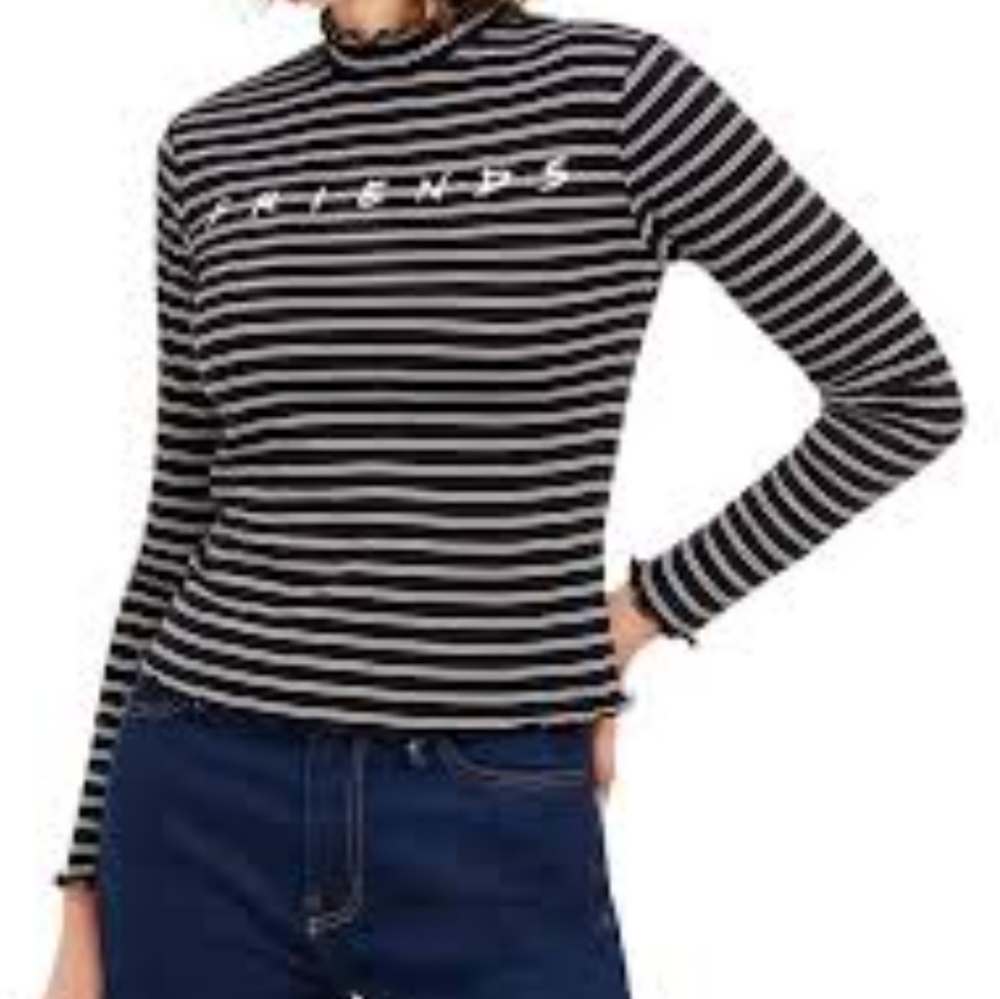 Love Tribe WB Friends mock neck tee size xl